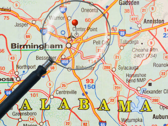 Power washing service in Center Point, Alabama
